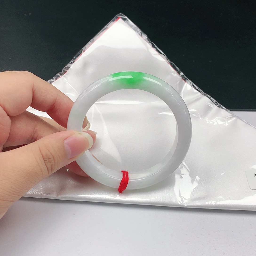 翡翠手镯未镶嵌翡翠164