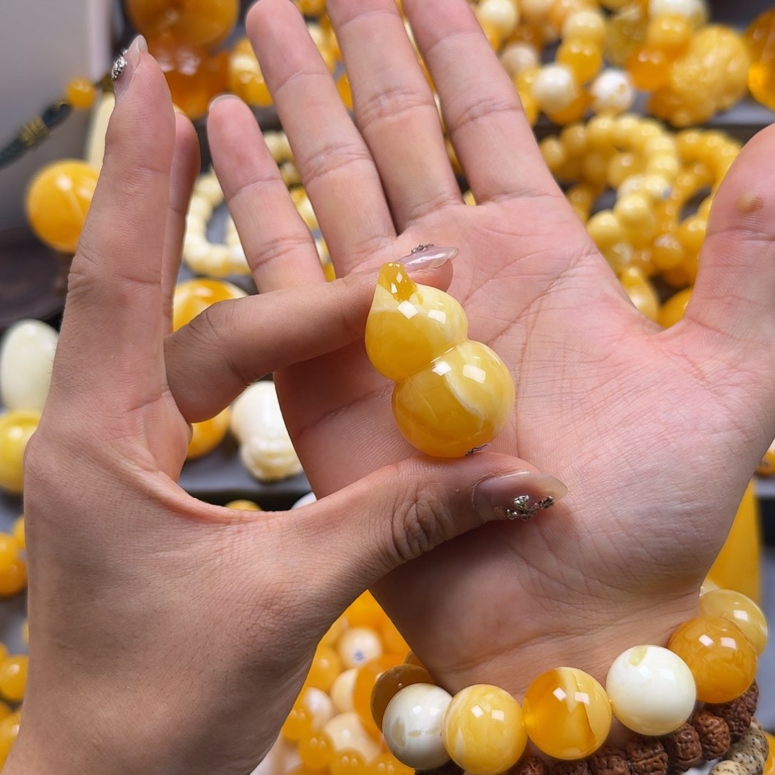 琥珀珠宝奇石未镶嵌葫芦