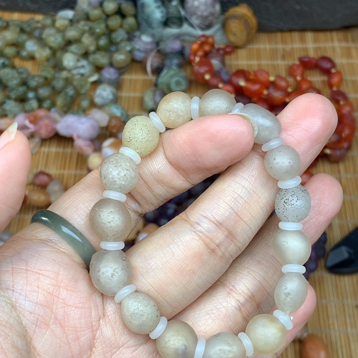 玛瑙/玉髓珠宝半成品未镶嵌M***石