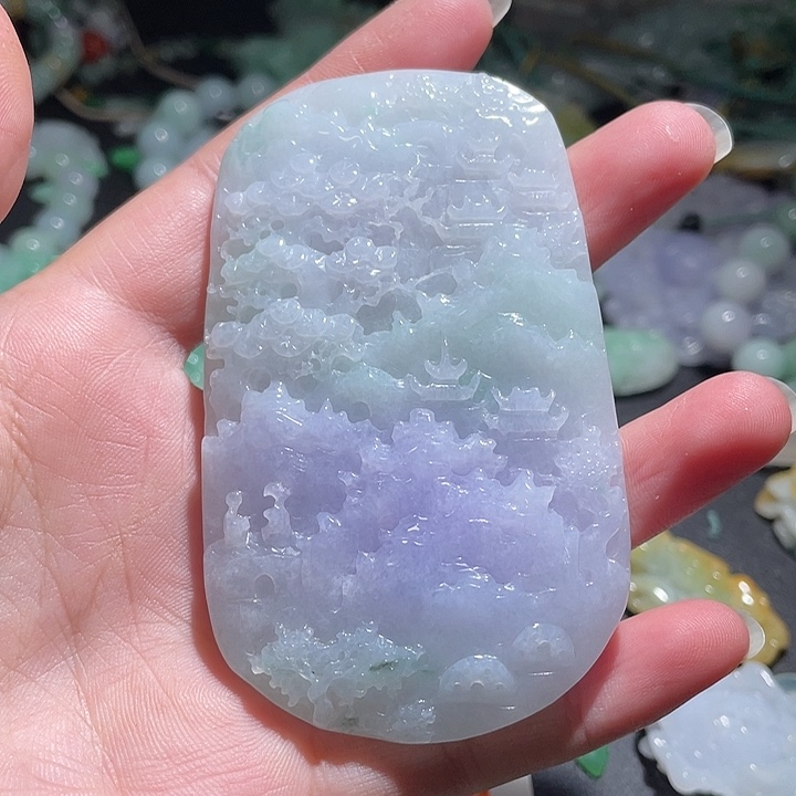 颈饰未镶嵌翡翠天