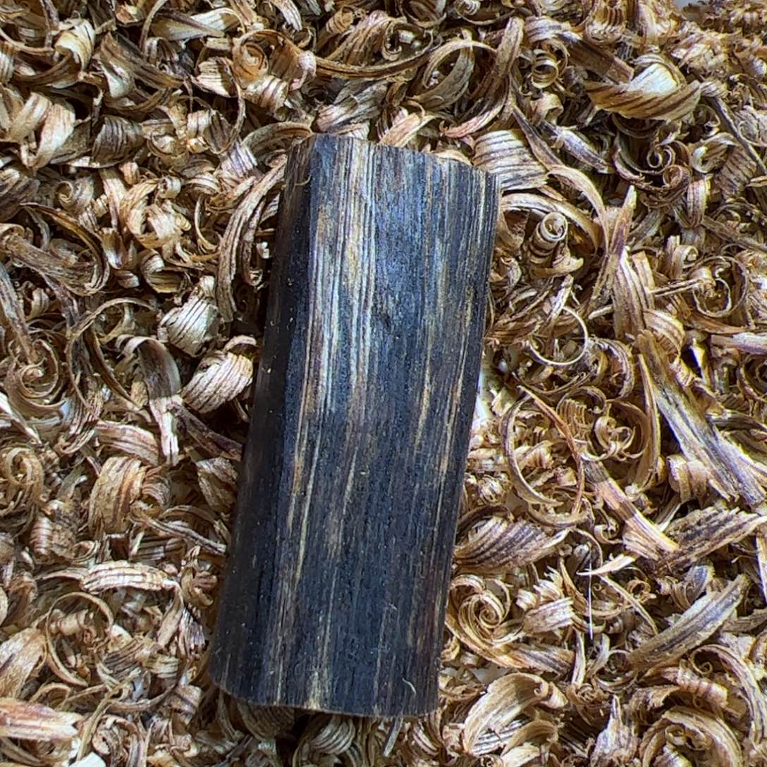 沉香沉香碎屑绿棋素牌6克