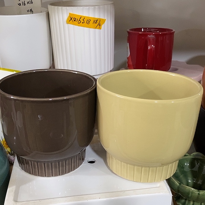 陶盆有孔 瑕疵针孔漏釉介意勿拍外口 13外高12