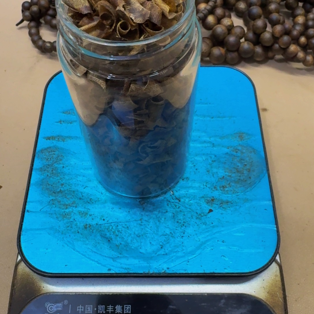 拾***斋沉香碎屑沉香陆河高油切片30克