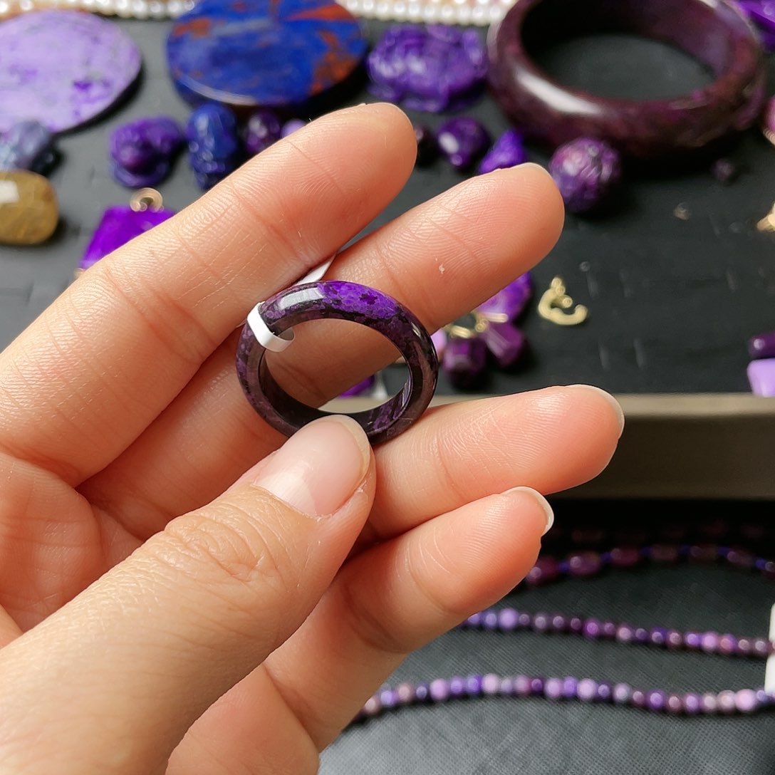 苏纪石（舒俱来）指环20号未镶嵌和**妈