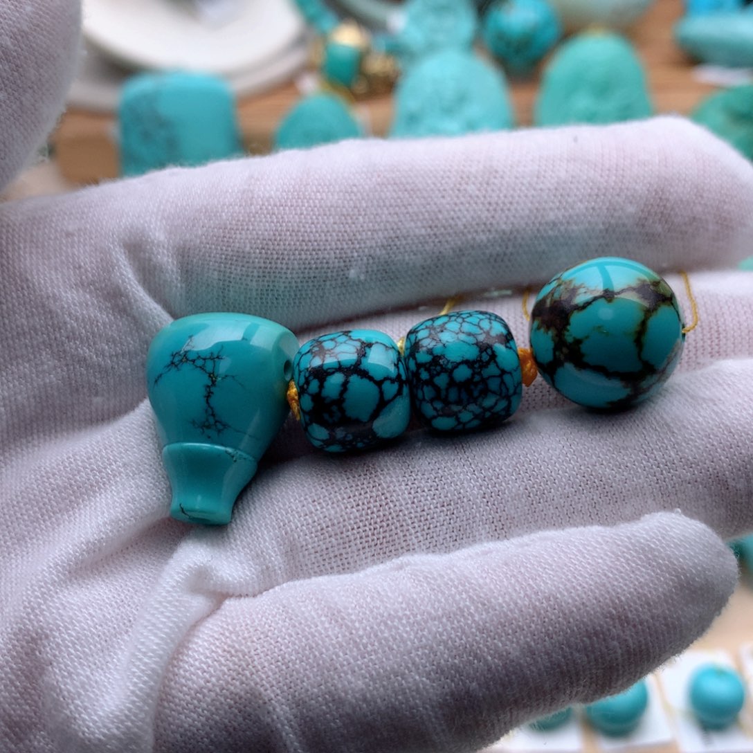 绿松石珠宝奇石未镶嵌双****源