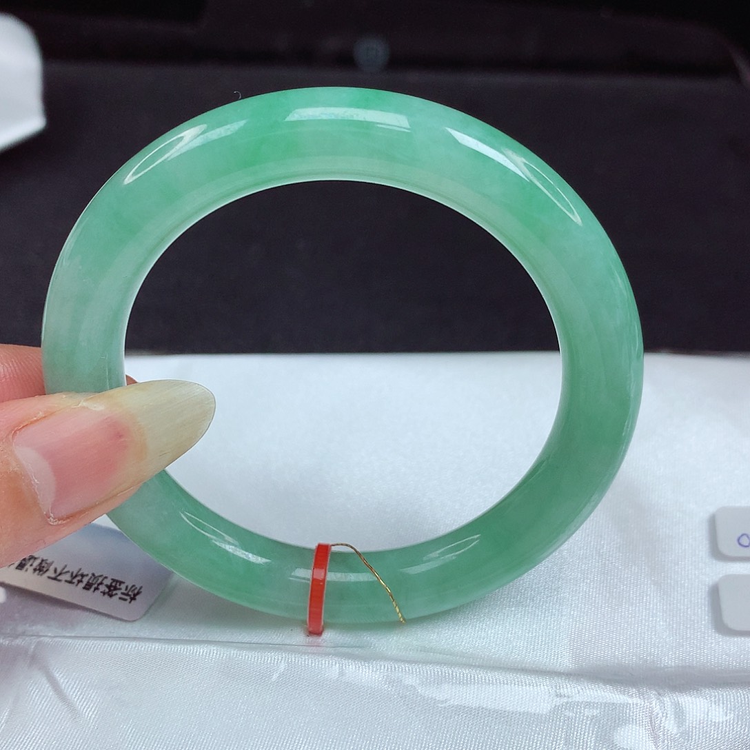 未镶嵌手镯翡翠56圆711