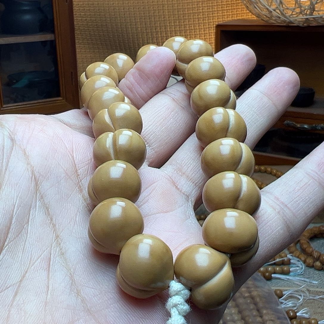 吊坠猴头核桃湘****少皮桃