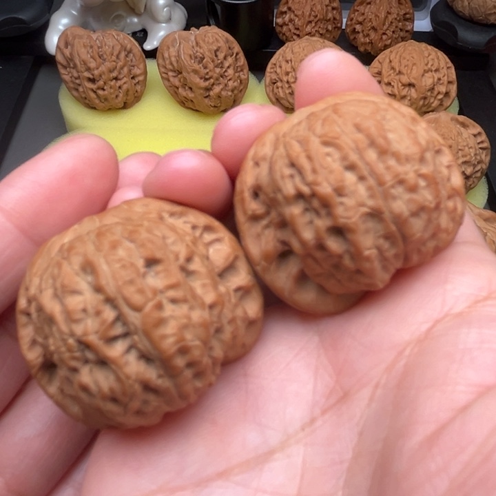 江***月吊坠文玩核桃血麒麟38全