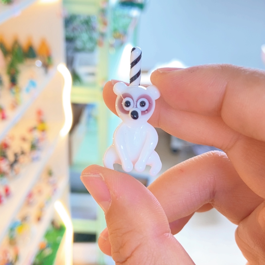 琉璃手工艺品胡猴