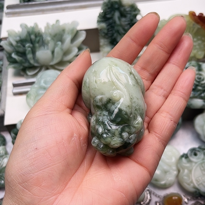 蛇纹石玉手把未镶嵌