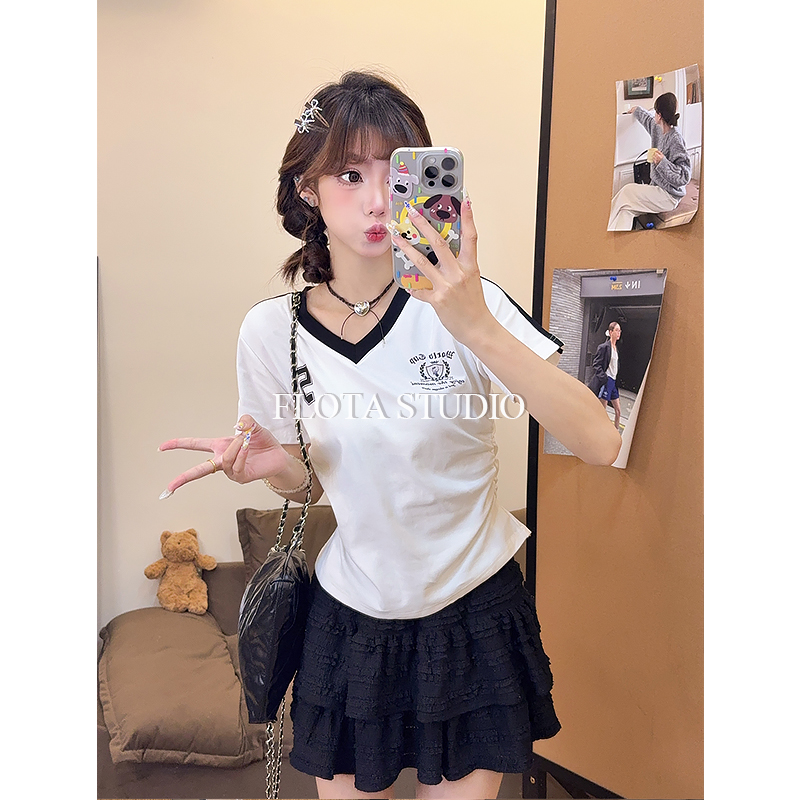 【flota】甜美风V领kitty酱ab面收腰短袖T恤女褶皱韩系百搭上衣0964