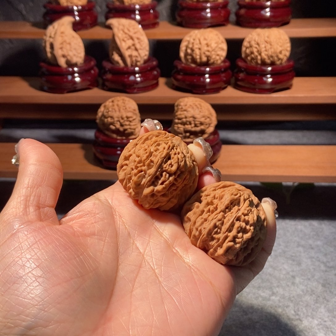 核桃把件全品40四座楼