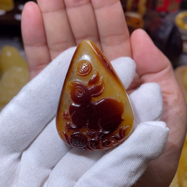 琥珀吊坠(不含链)未镶嵌