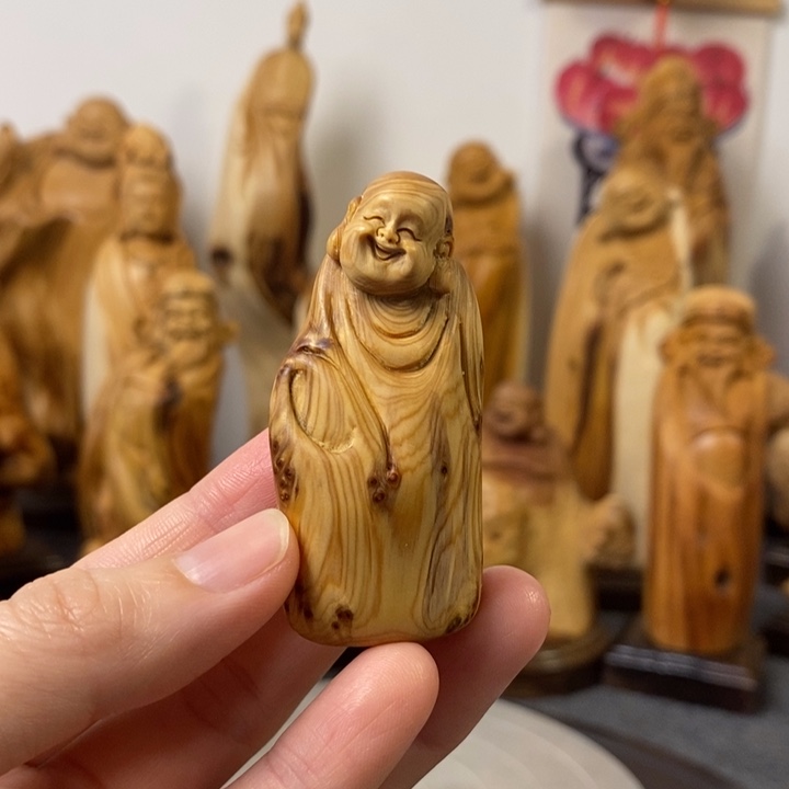 柏木（崖柏）崖柏留疤弥勒佛手把件小摆件