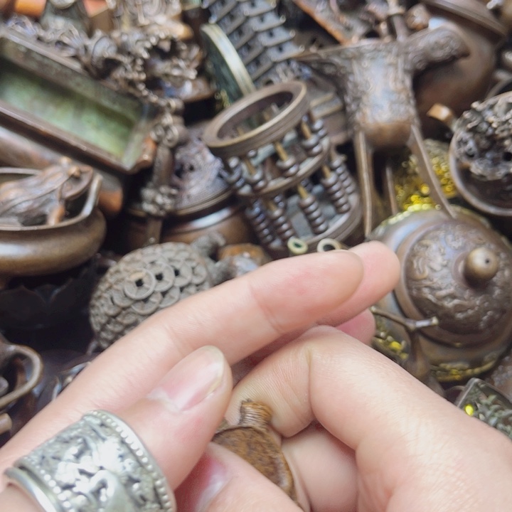 精美铜器 点击下单