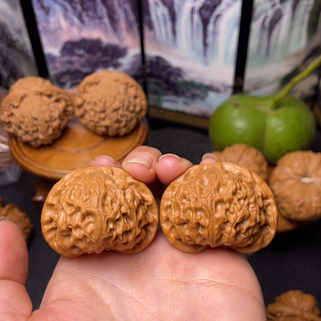 文玩核桃把件43全品宫灯