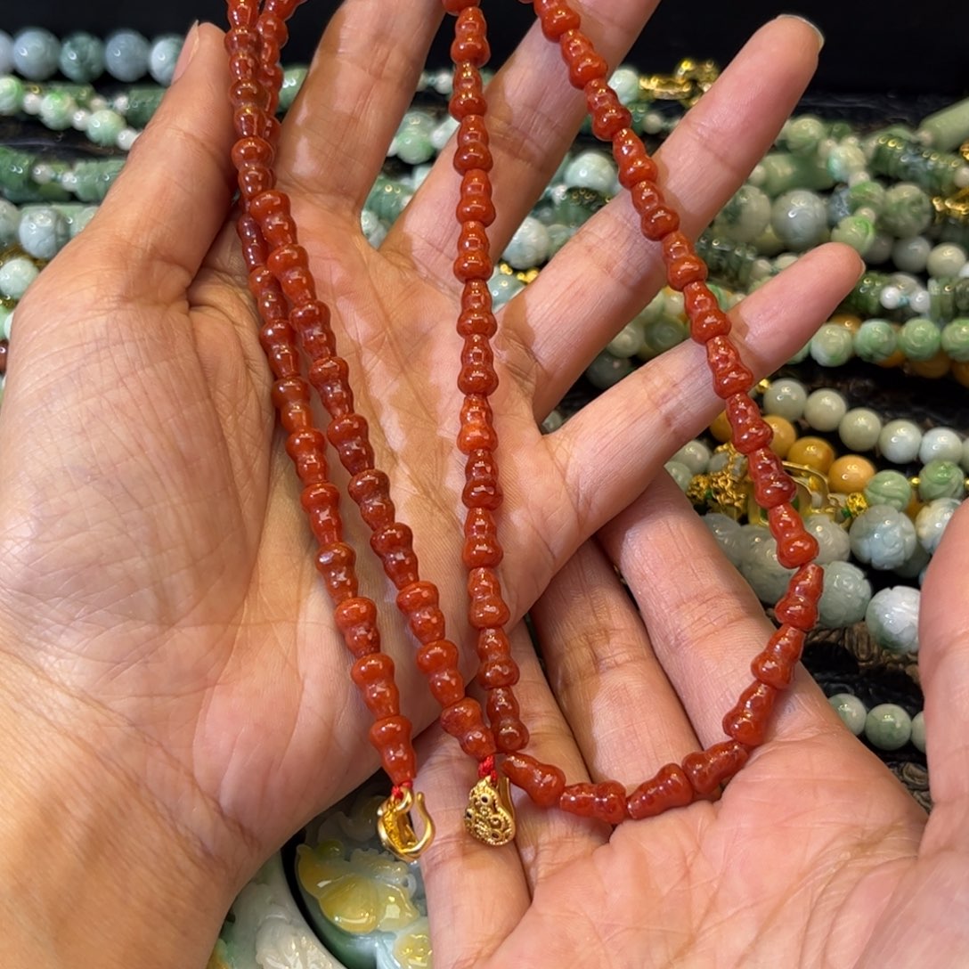 翡翠颈饰未镶嵌待编款