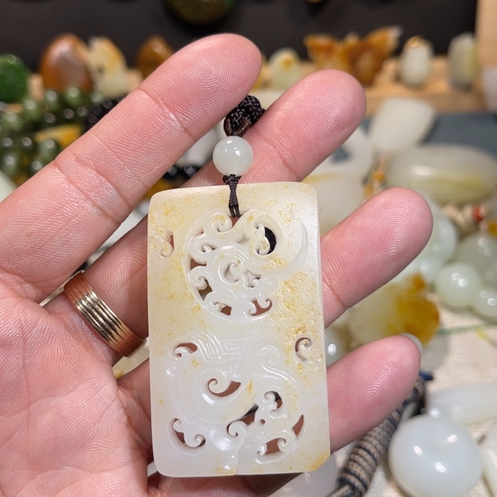 和田玉手串未镶嵌