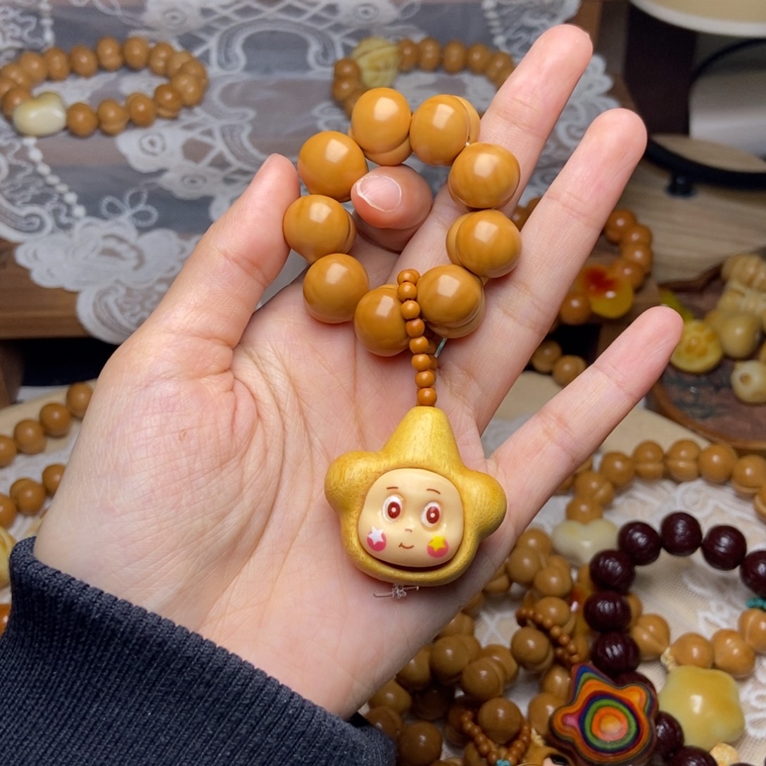 吊坠猴头核桃屁桃卡15