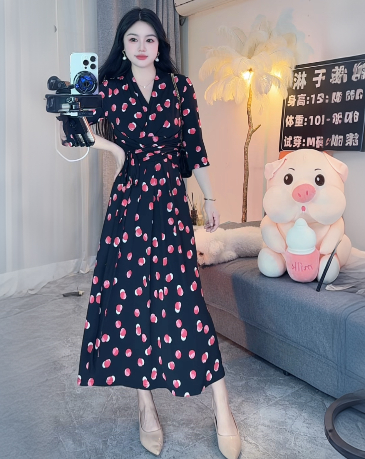 长裙波点中腰轻职风印花连衣裙春季套头款包臀裙圆点