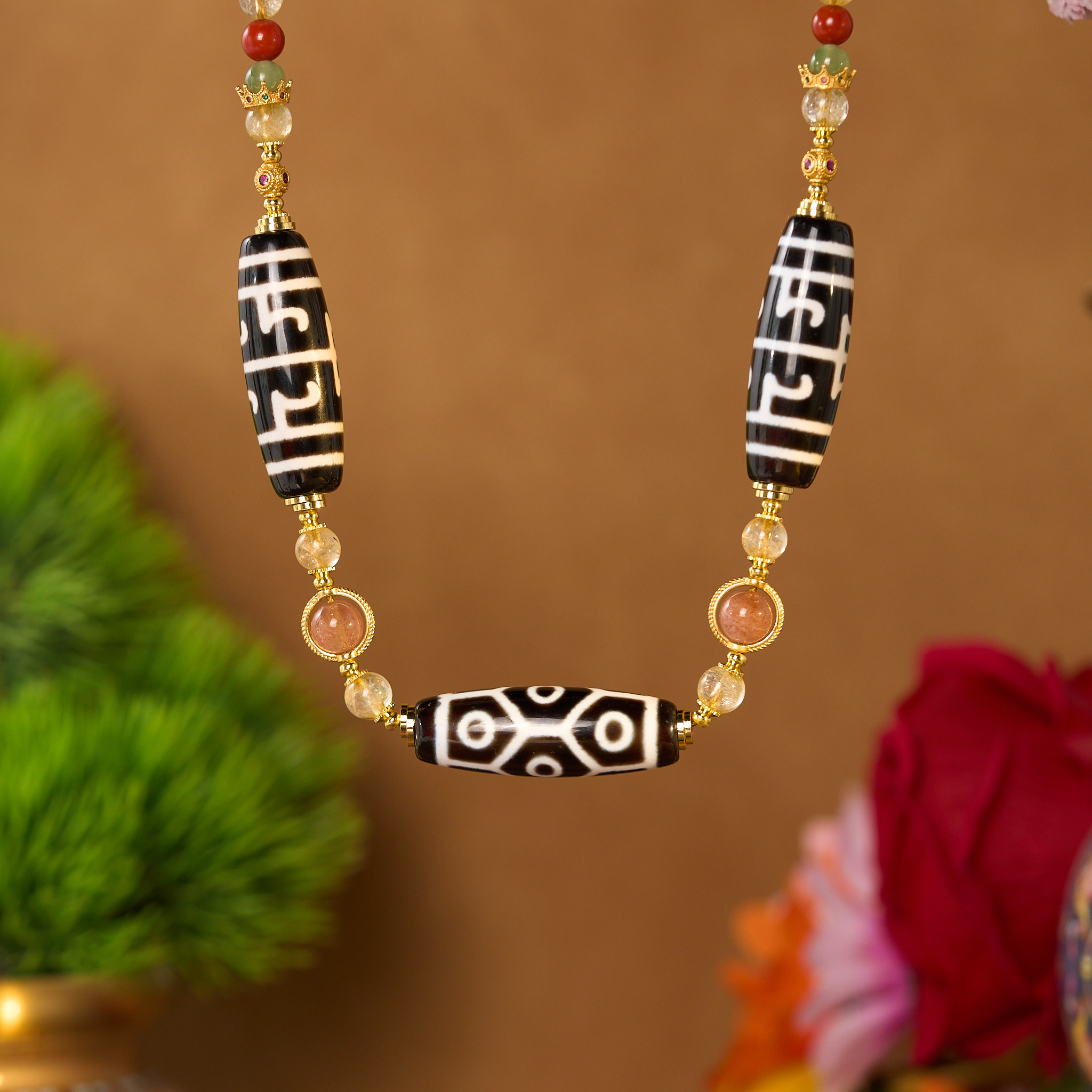 （一芳）黑白三颗阵阵多宝项链 T3TAA 多样性发一