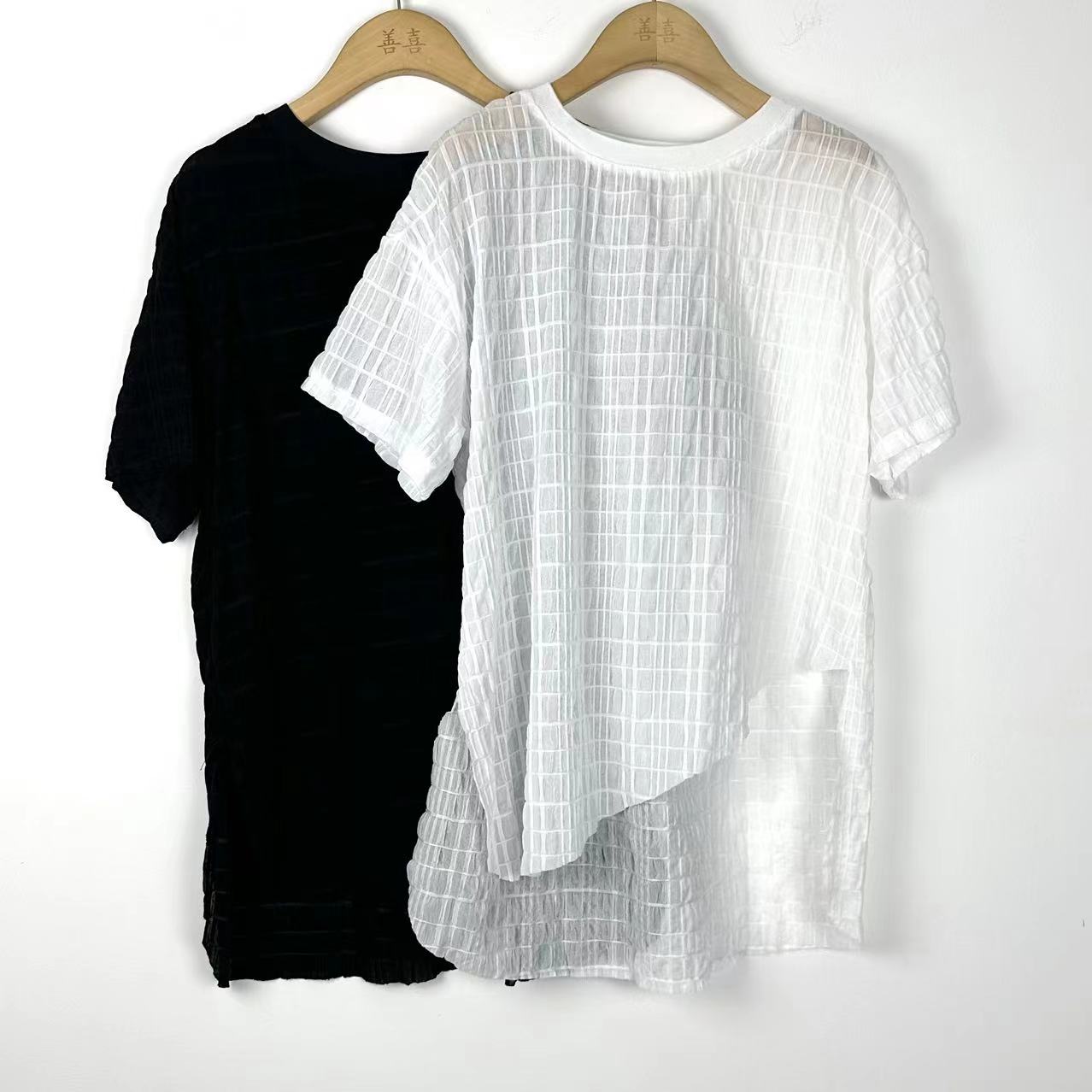 0736两色圆领小衫