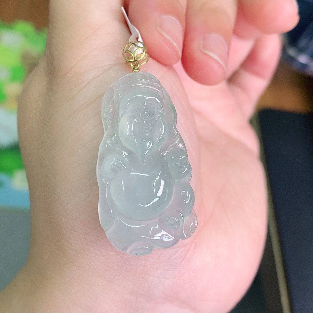 翡翠颈饰18K金镶嵌冰胶晴财神爷39.4*21*5.8