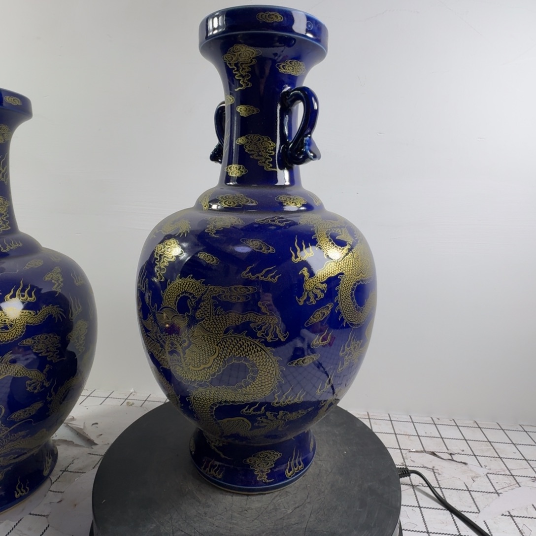 波***瓶粉彩龙纹陶瓷瓶