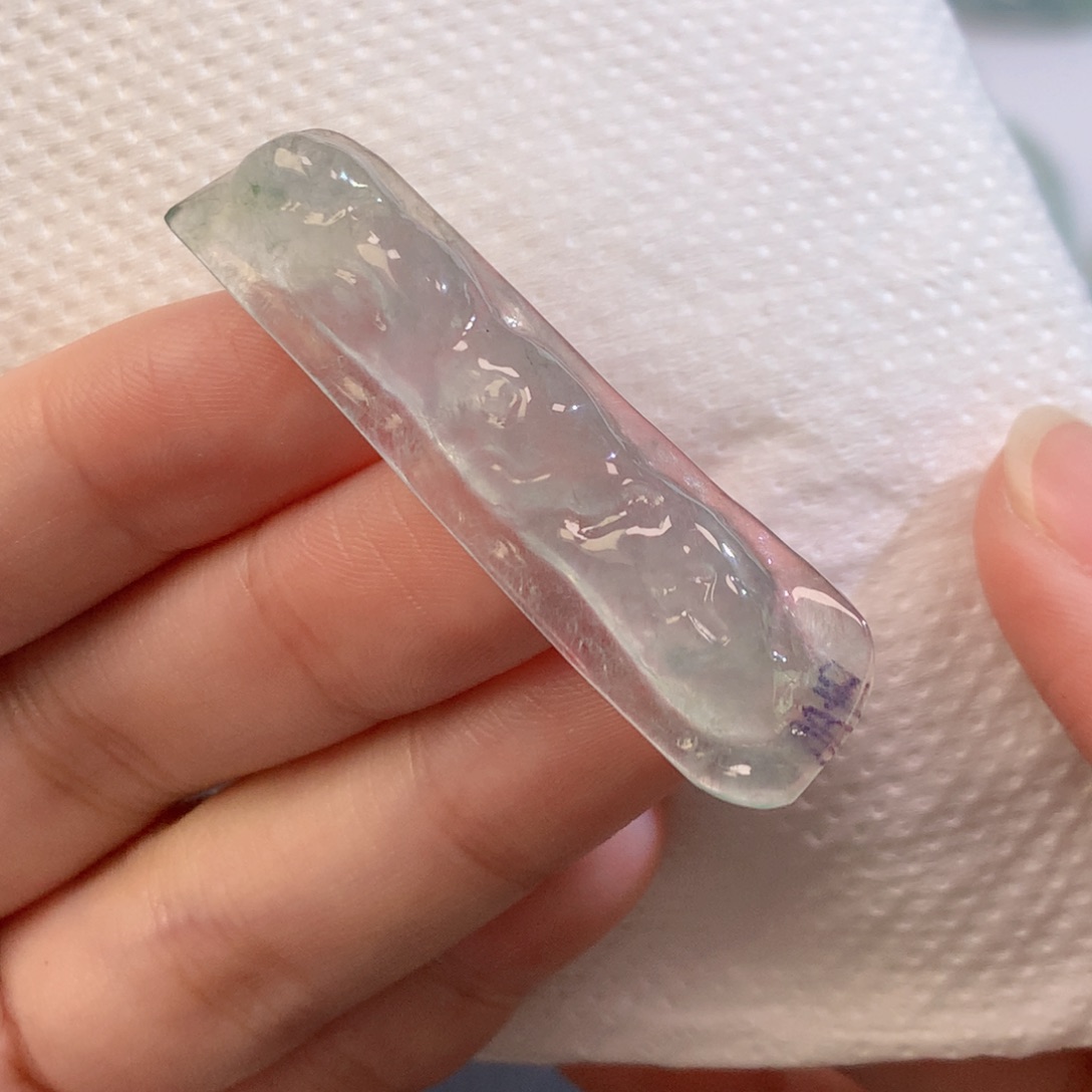 翡翠未镶嵌吊坠(不含链)83