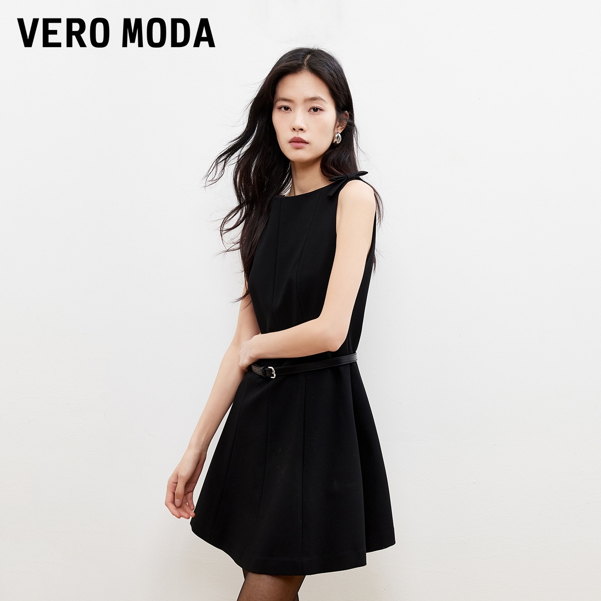 Vero Moda连衣裙26春新款A字蝴蝶结装饰收腰吊带裙优雅A时尚洋气