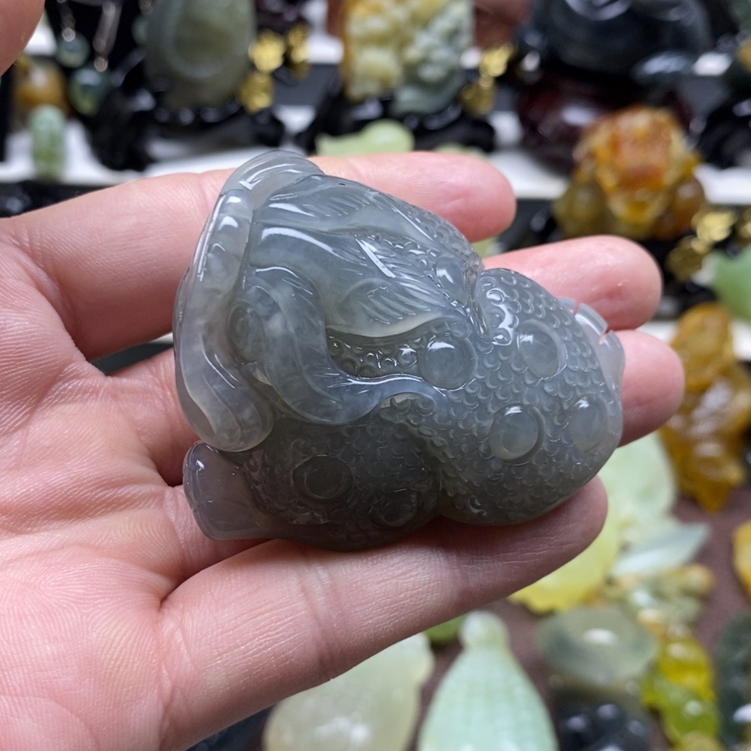 岫玉金蟾手把未镶嵌