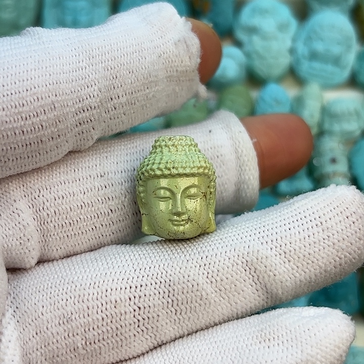 一***笑绿松石未镶嵌挂件