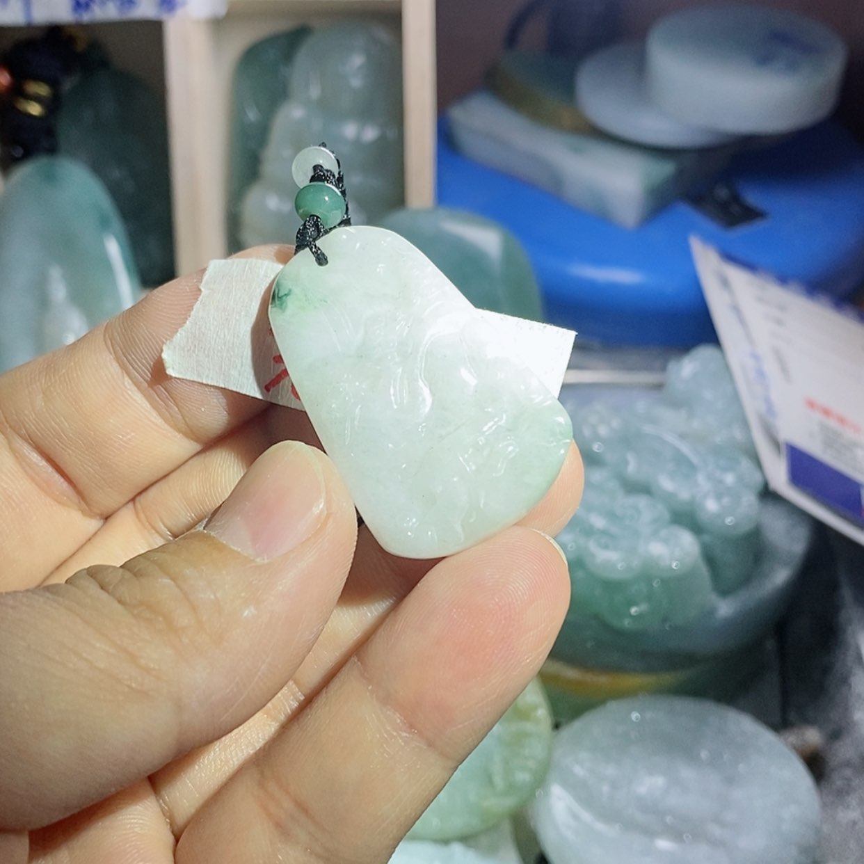 【闪购商品】翡翠颈饰未镶嵌翡翠