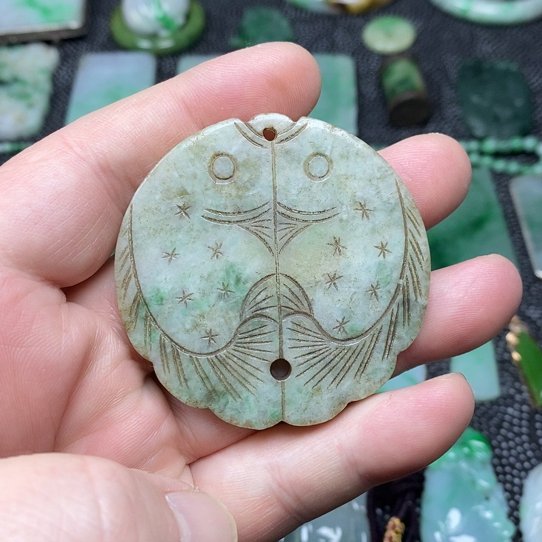 翡翠挂件未镶嵌缅甸天然翡翠双鱼玉佩