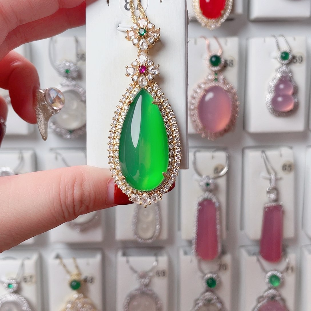 玛瑙/玉髓吊坠(赠链)银S925镶嵌