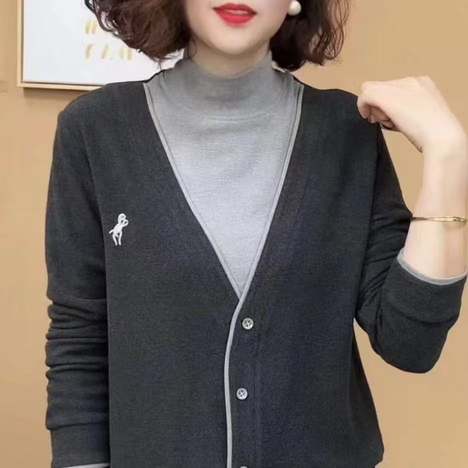 2025年女士德绒刺绣高领保暖拼接打底衫