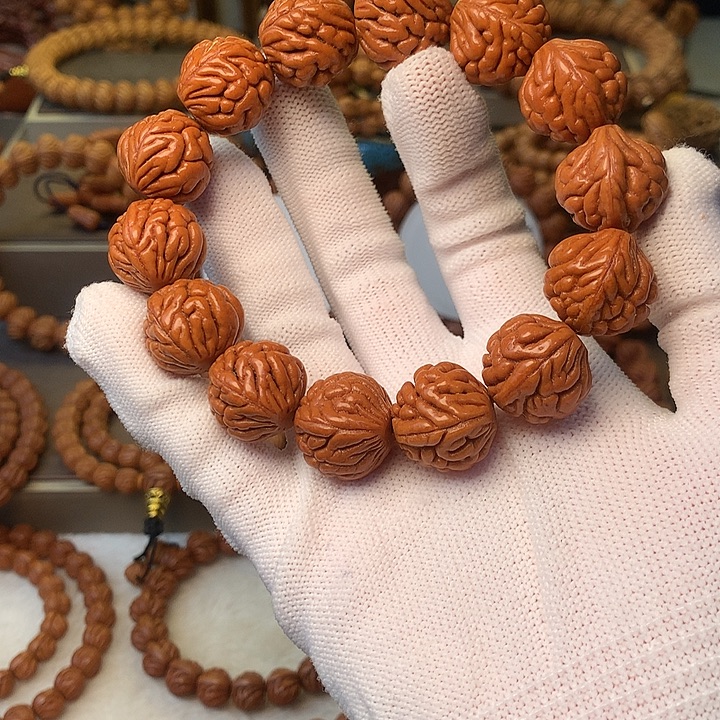 @***然手串桃核秦岭龙纹