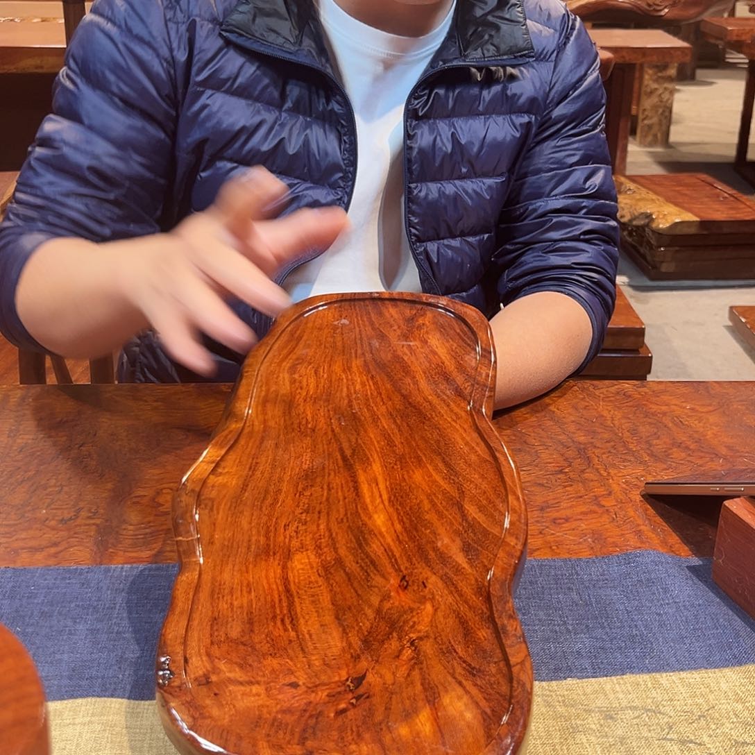 玉木（非红木类）巴花学名古夷苏木