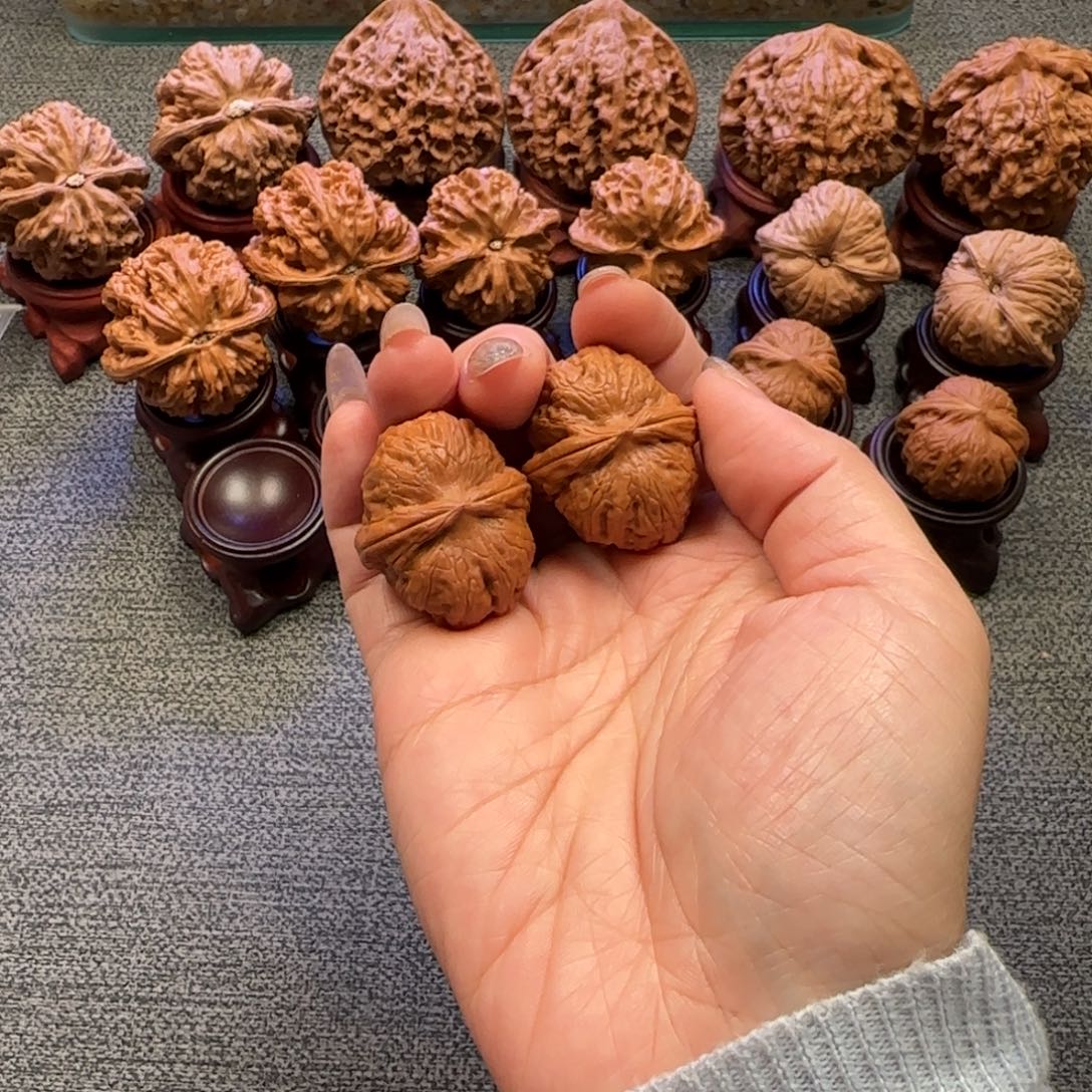 ꙳****把件文玩核桃核桃