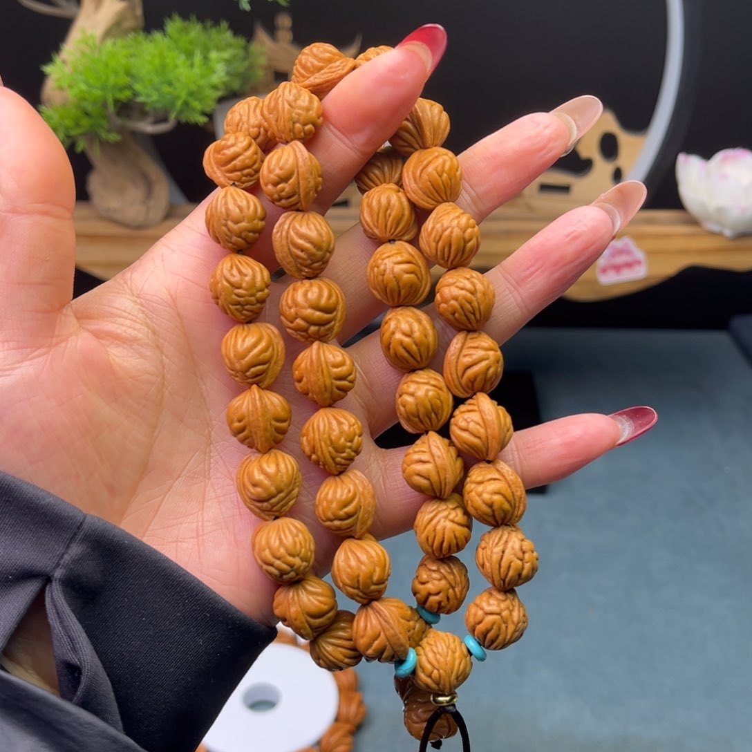桃核手串13小金豆手持