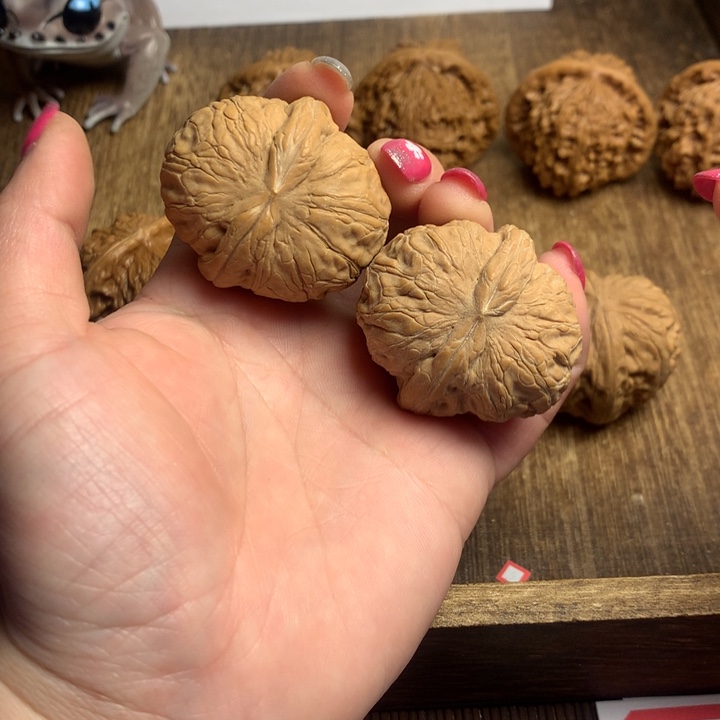 文玩核桃吊坠奋*！元宝