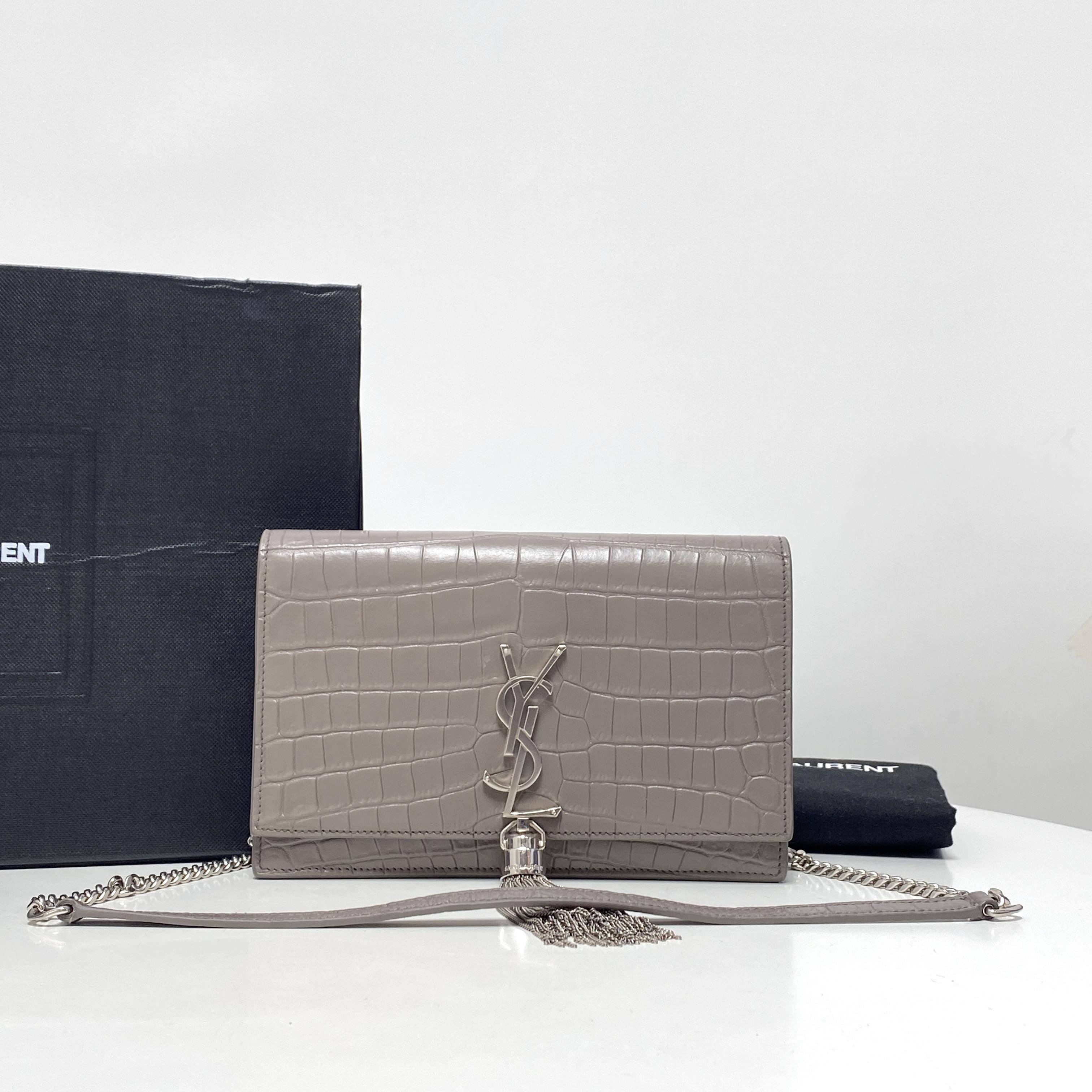 胖虎曼曼/圣罗兰/95新/公价0/箱包/斜挎包/312502140028