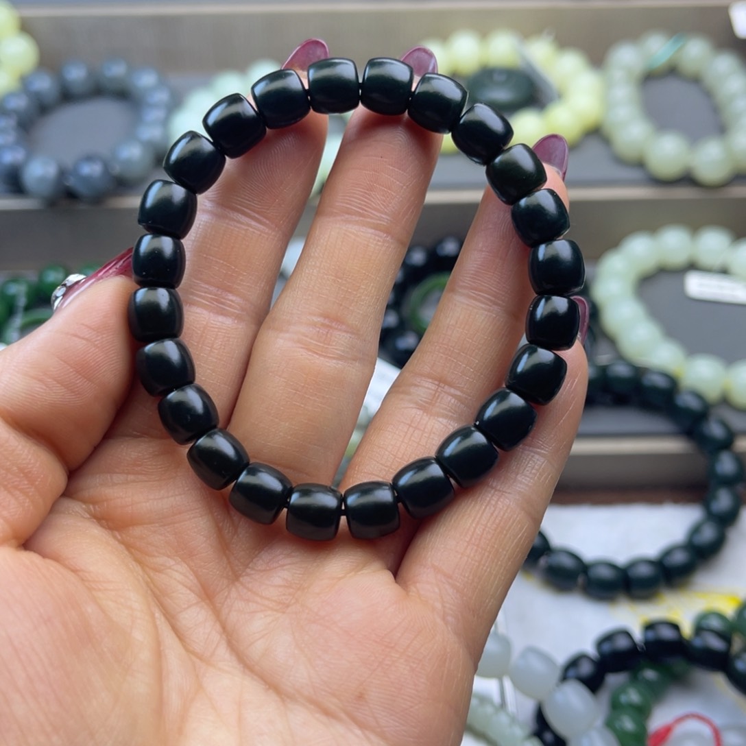 和田玉手链未镶嵌