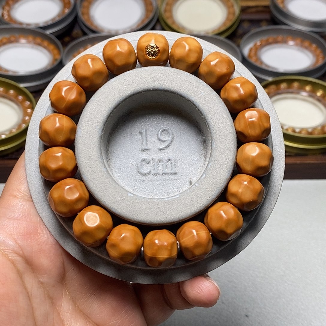 猴头核桃手串41号金标大奶酪14左右