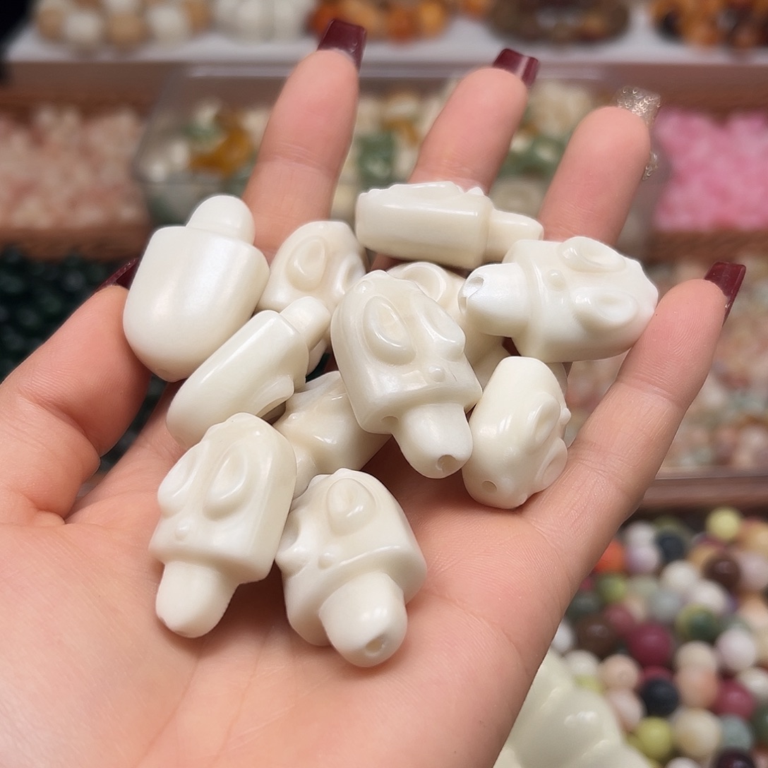 手串菩提根/象牙果瑕疵白兔子冰淇淋10颗有裂有眼