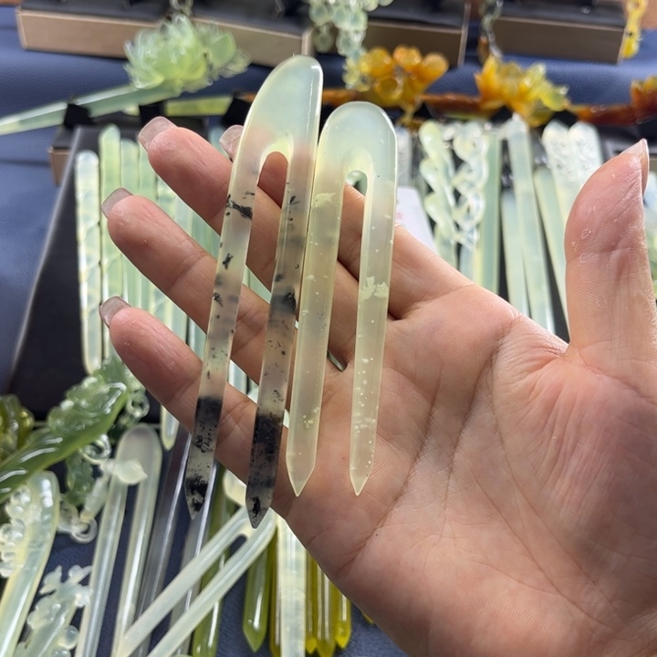 修***仙未镶嵌蛇纹石玉发饰