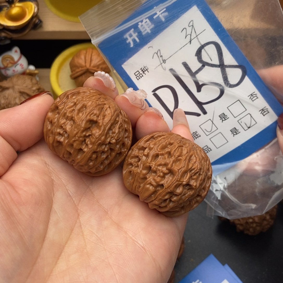 桃核吊坠核桃磨盘狮子头