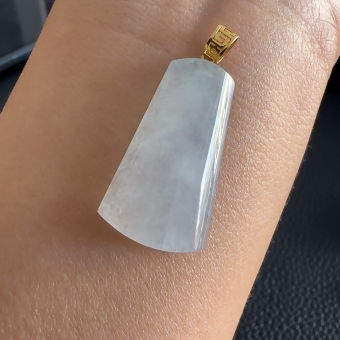 翡翠颈饰18K金镶嵌L无事牌