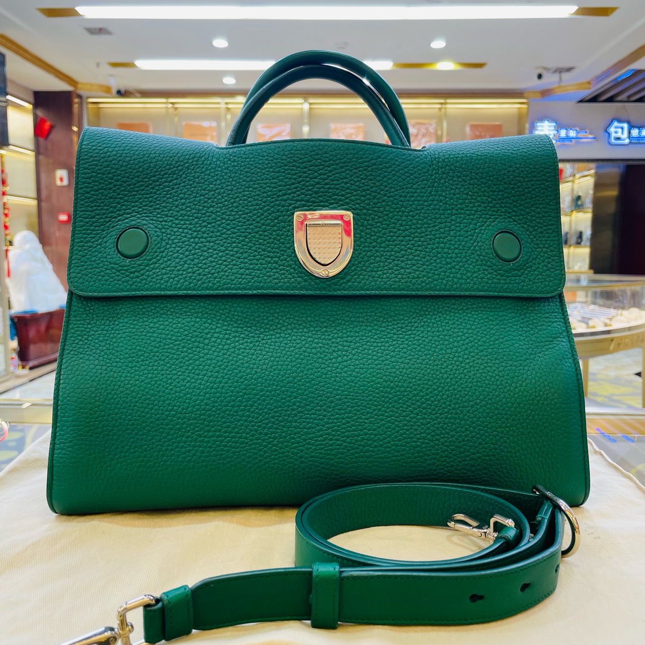 99新 DIOR/迪奥  迪奥Dior 祖母绿盾牌托特包 