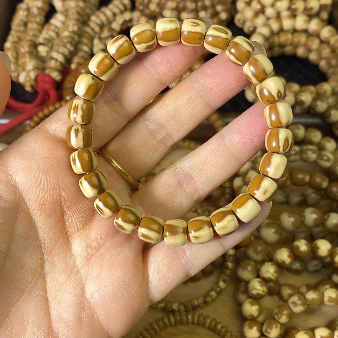 J***）紫金鼠手串西瓜纹纯实心老型紫金鼠手串